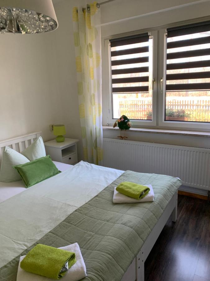 Helenes Ferienwohnung Auf Dem Bauernhof - Lausitzer Seenland Lauta Exterior foto